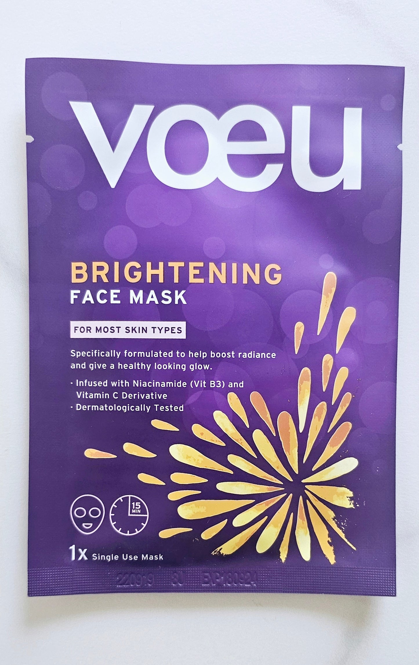 Voeu Brightening Face Mask